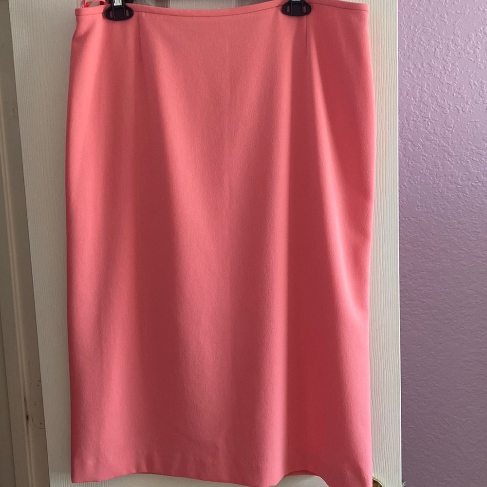 Preston&York Salmon colored pencil skirt